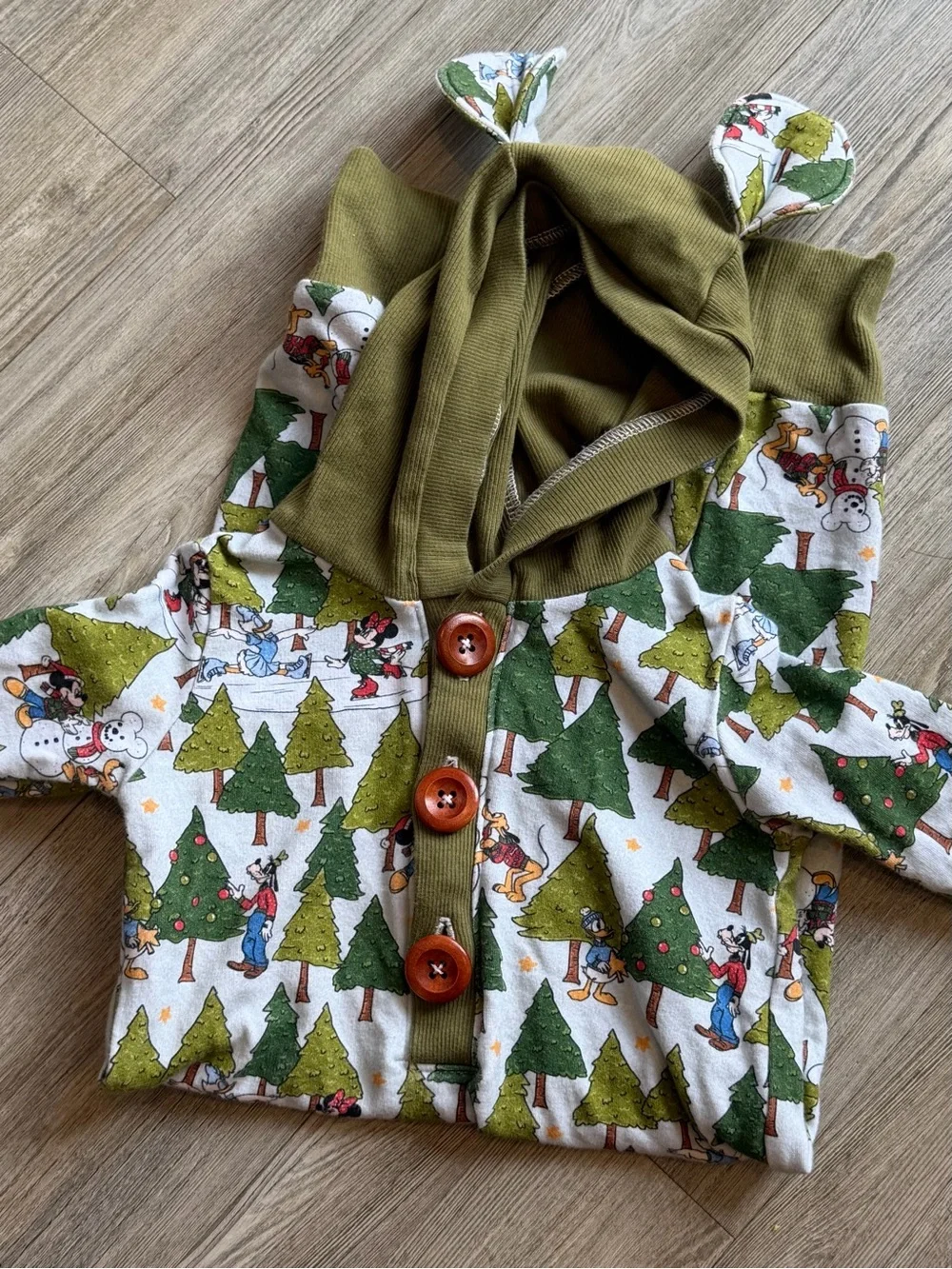Small Shop Custom cozy hooded